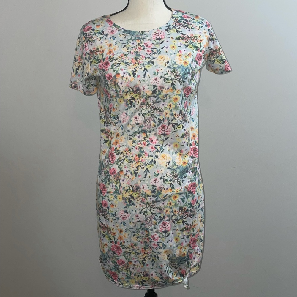 Generation love dress with tie bottom